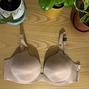 Victorias Secret Infinity Flex Bra